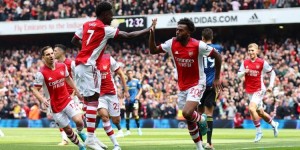 【龙八国际】Here we go！罗马诺：塔瓦雷斯租借加盟马赛，球员本周五体检