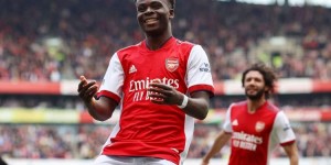 【龙八国际】邮报：阿森纳已向萨卡提供续约合同，新合同周薪14万镑