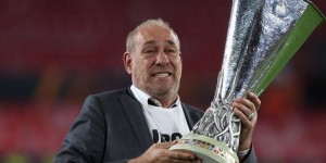 【龙八国际】法兰克福主席谈欧超杯：我们不是去交换球衣的，想战胜皇马赢冠军