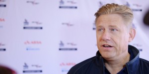 【龙八国际】舒梅切尔：克洛普让我想起弗爵爷，前者看起来在利物浦掌控一切