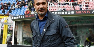 【龙八国际】古利特：曼联活在过去，想改变已晚了；穆帅是好教练但落后于时代