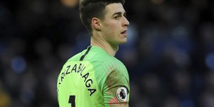 【龙八国际】全市场：那不勒斯有信心未来几天租借凯帕，梅雷特很可能被出售