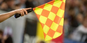 【龙八国际】欧足联官方：新赛季欧冠小组赛将采用半自动越位技术