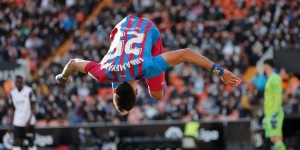 <?php the_title(); ?>