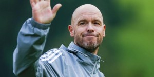 【龙八国际】镜报：滕哈赫敢于打破传统，对训练十分专注且纪律严明