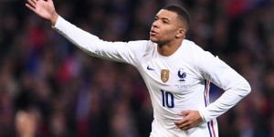 【龙八国际】姆巴佩谈心目中最遗憾金球奖遗珠：10年哈维&伊涅斯塔，03年亨利