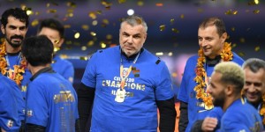 【龙八国际】沪媒：奥拉罗尤与沙迦签两赛季合同，短期内转投国足可能性不大