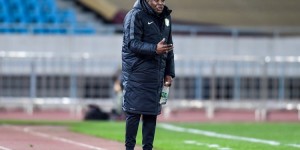 【龙八国际】体坛：国安新帅斯坦利-门佐合同2023年底到期，年薪60-70万欧