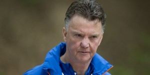 【龙八国际】范加尔重掌荷兰帅位后14战10胜4平保持不败，进40球丢13球