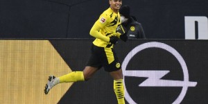 【龙八国际】天空体育：阿坎吉已在曼城准备接受体检，转会费1800万+200万欧