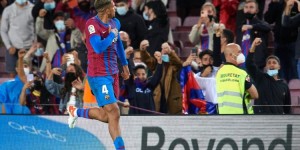 【龙八国际】每体：阿劳霍倾向于保守治疗，但他会在与巴萨教练组会面后决定