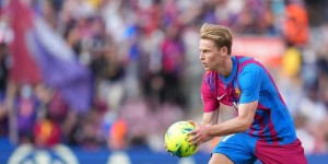 【龙八国际】罗马诺：曼联和切尔西将会继续关注德容的情况