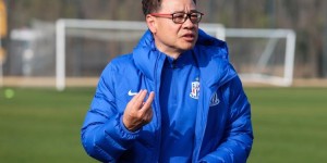 【龙八国际】吴金贵：申花俱乐部遇到困难，但团结一致一定会渡过难关