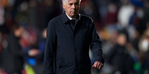 【龙八国际】安帅：防线这4个人是更常规的首发，但我们的板凳实力也很强