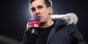 【龙八国际】内维尔：格雷泽家族只把曼联当提款机，祈祷能看到他们的统治结束