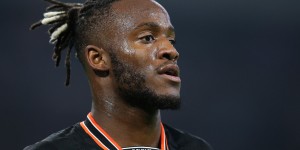 【龙八国际】巴舒亚伊：孔蒂整个生涯都在用双前锋，除了与我一起在切尔西时