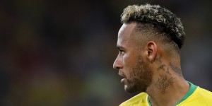 【龙八国际】为争取连任，巴西总统到访内马尔创办的儿童公益中心