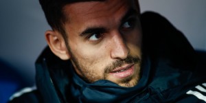 【龙八国际】皇马官方：塞巴略斯股二头肌受伤，具体复出时间未定