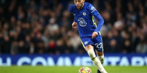 【龙八国际】范巴斯滕：齐耶赫枯坐替补席，对整个足球界来说都是遗憾