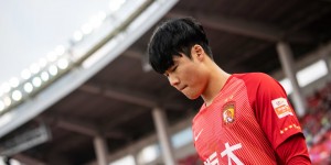 【龙八国际】韩媒：韩国中后卫朴志洙已经与广州队完成解约