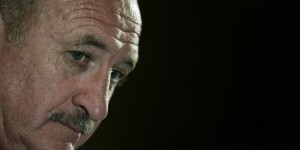 【龙八国际】葡萄牙国家队祝福斯科拉里：你永远在我们历史上留下烙印