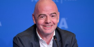 【龙八国际】足球让世界团结在一起——新华社专访国际足联主席因凡蒂诺