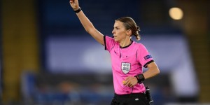 <?php the_title(); ?>