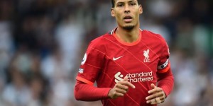 【龙八国际】西汉姆前锋安东尼奥：对位中最强的对手是范迪克，他强壮且速度快