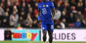 【龙八国际】邮报：塞维利亚有意蓝军后卫萨尔，前提是球员缩减在摩纳哥的租期