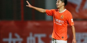 【龙八国际】体坛：胡靖航已经抵达济南数日 转会泰山队谈判进入关键阶段