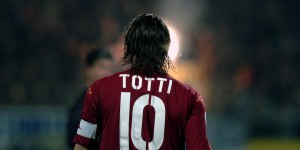 【龙八国际】坎德拉：托蒂是罗马的历史，他的球衣依然是最畅销的罗马球衣