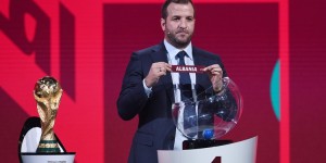 【龙八国际】范德法特批评阿贾克斯：我看到的是一支烂队和一帮很烂的球员