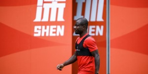 【龙八国际】这次呢？深足2019年降级后砸5000万给陈戌源，递补回到中超