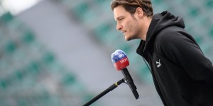 【龙八国际】多特将帅：本该踢得更好甚至有机会逆转法兰，最终该高兴拿到1分