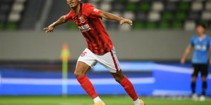 【龙八国际】足球报：阿布拉汗参与国奥和亚运队集训，是他保持状态的最后保障