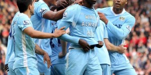 【龙八国际】Why Always Me？12年前的今天，巴洛特利做出经典庆祝动作