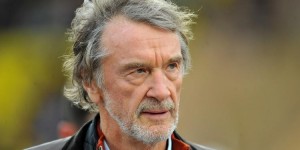 【龙八国际】多家媒体：拉特克利夫将13亿镑收购曼联25%股份，预计本周获批