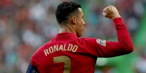 【龙八国际】2004年至今C罗每年国家队进球数统计：2019年14球最多