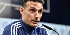 【龙八国际】斯卡洛尼：梅西未首发是经过谨慎决定的，小蜘蛛和劳塔罗很互补