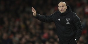 <?php the_title(); ?>