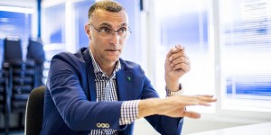 【龙八国际】贝尔戈米回应阿莱格里：国米近年来转会收支平衡，没有多花钱