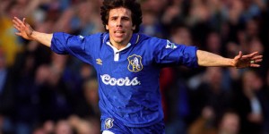 【龙八国际】难忘“矮脚虎”！佐拉签约切尔西纪念日，蓝军官推向其致敬