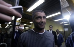 【龙八国际】58岁罗马里奥谈复出：目标是与儿子同场竞技 若有点球必须让我踢