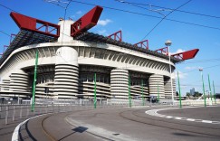 【龙八国际】米兰市长：我们为比赛安排200名警察，圣多纳托一共只有30名警察