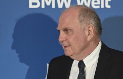 【龙八国际】赫内斯：我们先谈了阿隆索、纳帅然后是朗尼克 没人和齐达内谈过