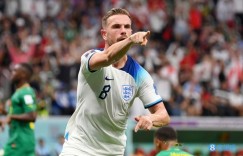 【龙八国际】标晚：阿贾克斯正努力推动租借亨德森，若回英国要交大笔税