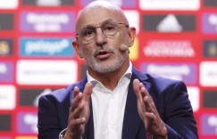 【龙八国际】德拉富恩特：拉波尔特能上场但我们不冒险，希望他能出战意大利