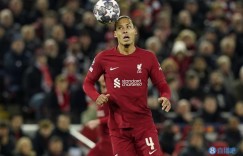 【龙八国际】本赛季英超空中对抗成功率榜：范迪克居首，科尔维尔&马奎尔在列