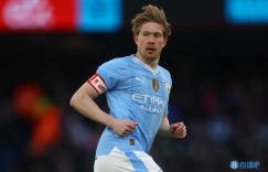 【龙八国际】萨顿调侃德布劳内新发型：为什么要像格拉利什一样？中年危机吗？