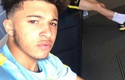 【龙八国际】离开曼市加盟多特×2！桑乔首次效力多特前是曼城青训，你记得吗？